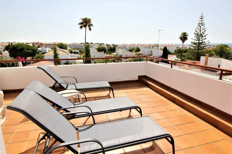 Long Term Rent Long term rentals in Algarve, Portugal